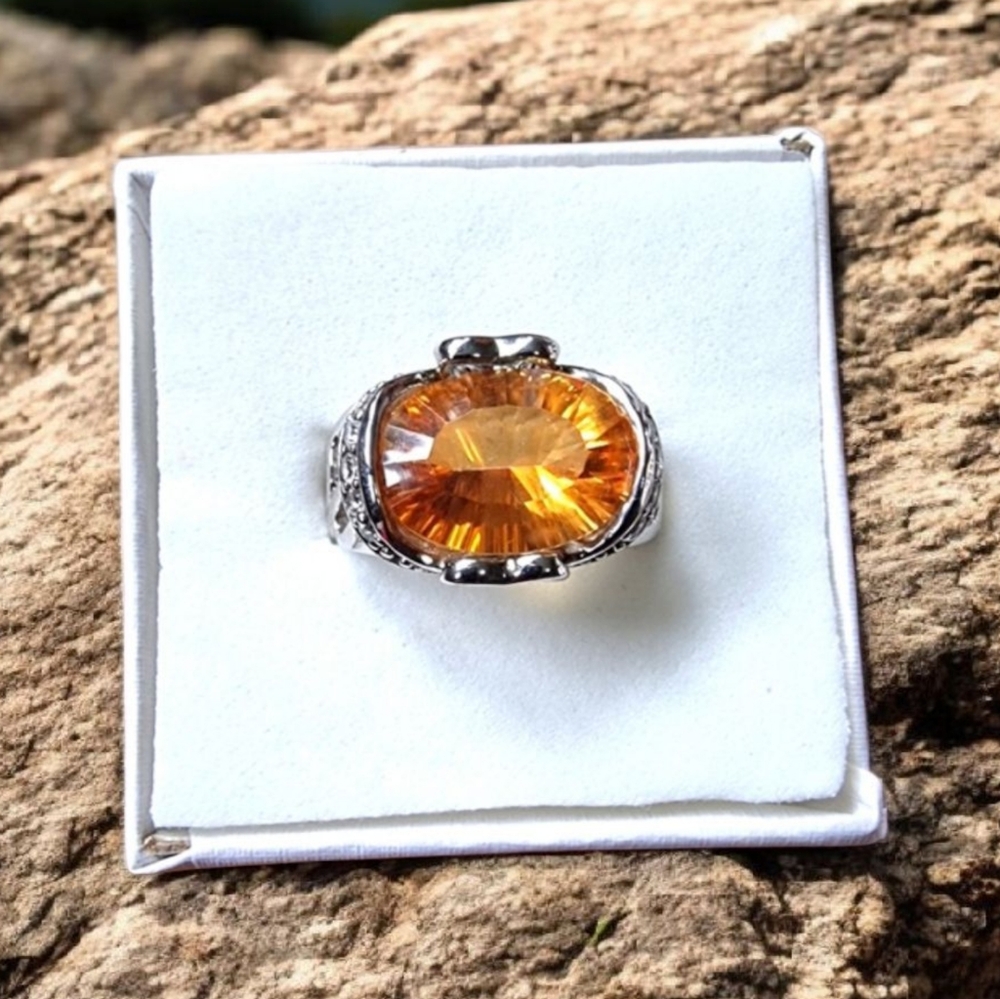 Unique Sterling Silver Citrine Ring with Cutout Hearts 💖